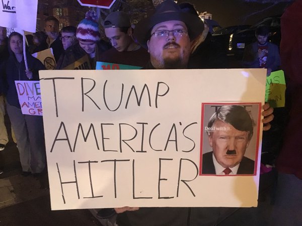 Trump America's Hitler
